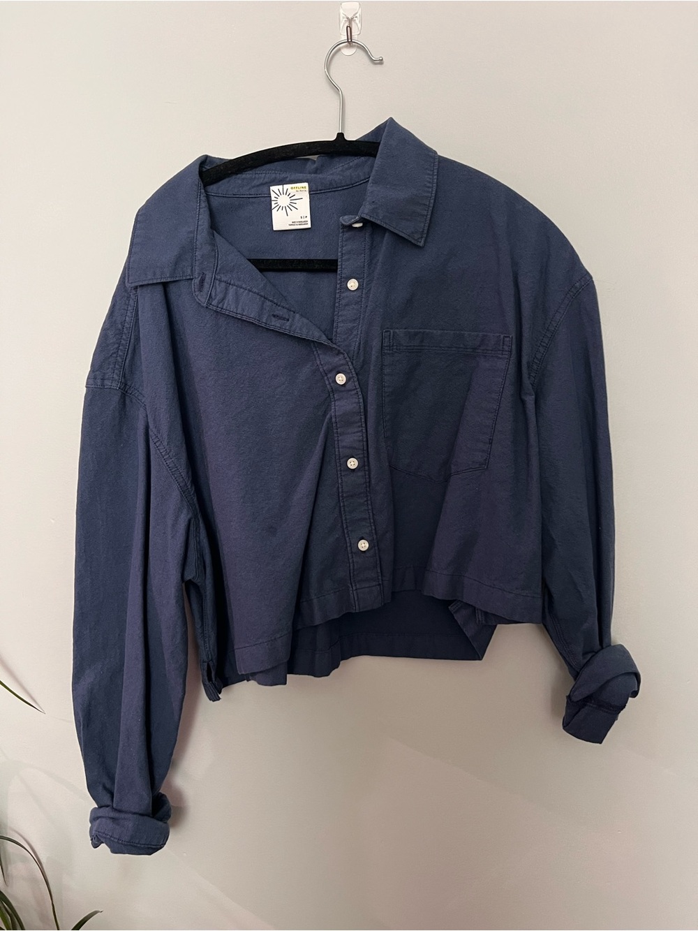 aerie boxy cropped button down